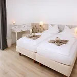 Granitz Hotel