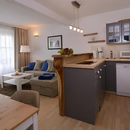 Ξενοδοχείο Granitz 4*